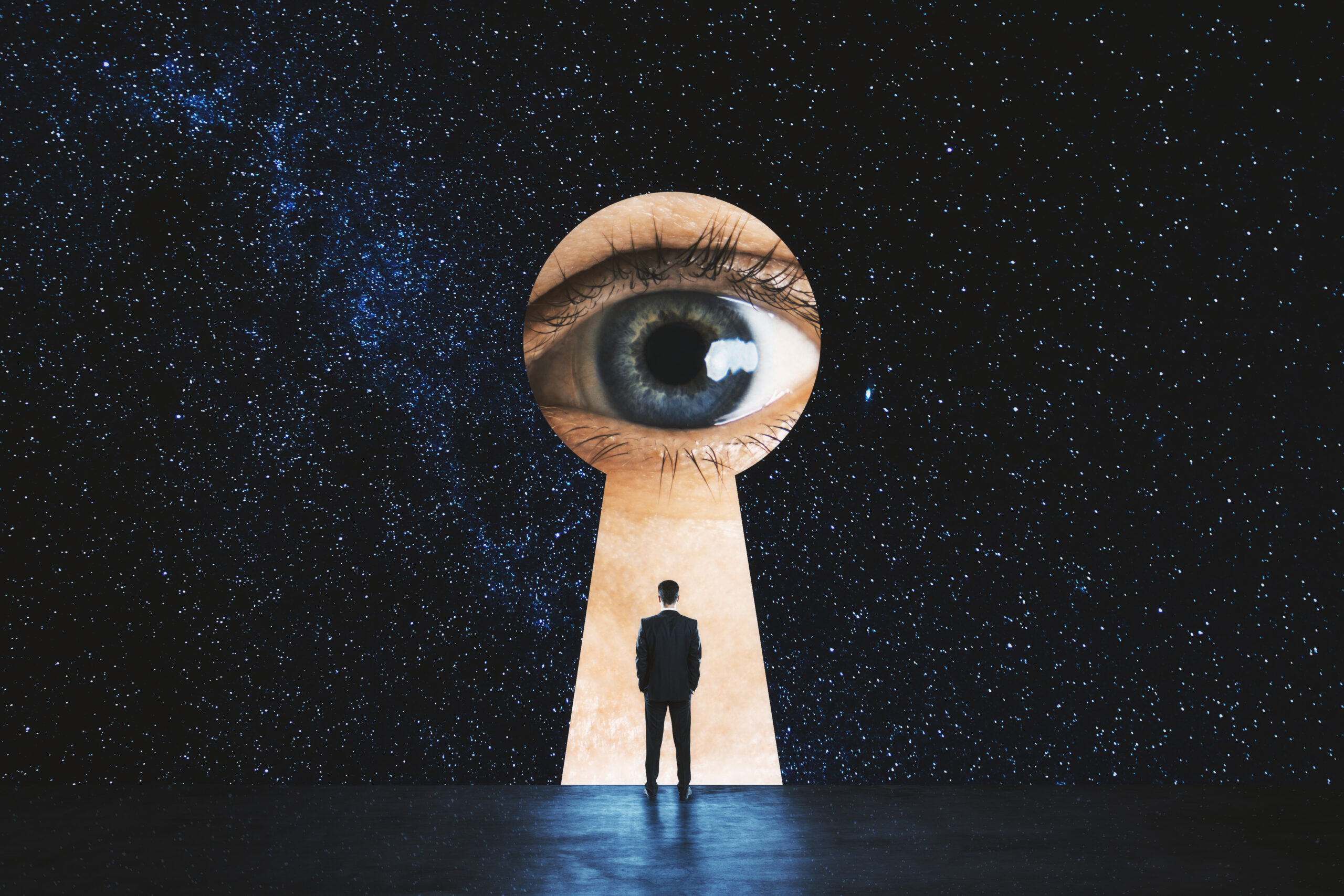 keyhole with eye and man standing infront of it
